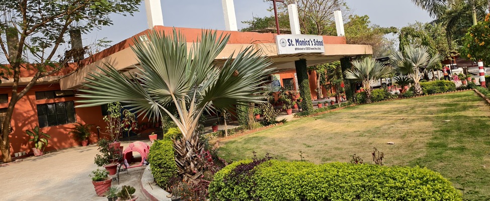 stmonicasschool.in